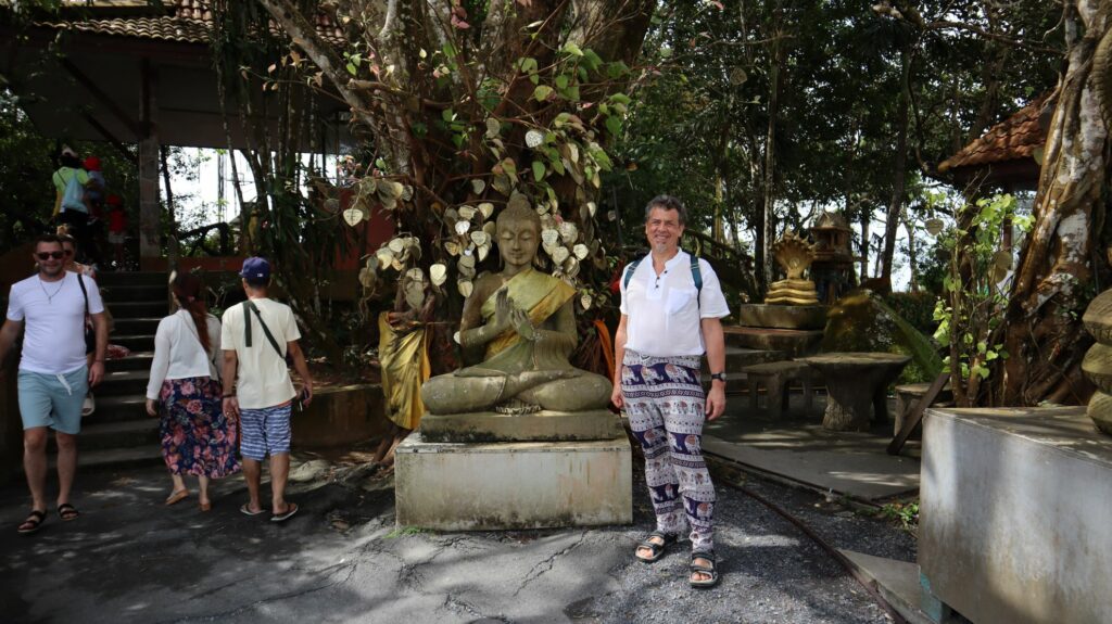 thailand phuket buddha herzen